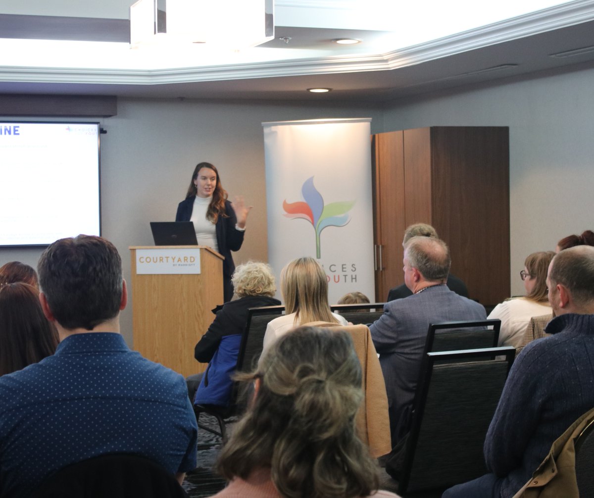 choicesforyouth's tweet photo. CFY held our Annual General Meeting on November 1. We celebrated and reflected on a year of high-impact program delivery, community partnership, and advocacy efforts ✨🧵(1/5) https://t.co/ocsuOfoLcY