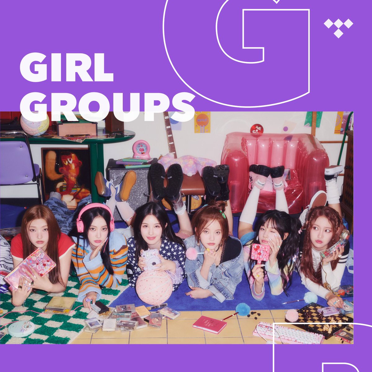 [#위클리]
Weeekly has been selected as TIDAL's Girl Groups: K-Pop Queens Playlist Cover Artist!💜💛💚
Listen to 'VROOM VROOM’ on <a href="/Jeff__Benjamin/">Jeff Benjamin</a> <a href="/TIDAL/">Tidal</a> now🎵

▶︎ bit.ly/3u31ugY

#Weeekly 
#VROOM_VROOM