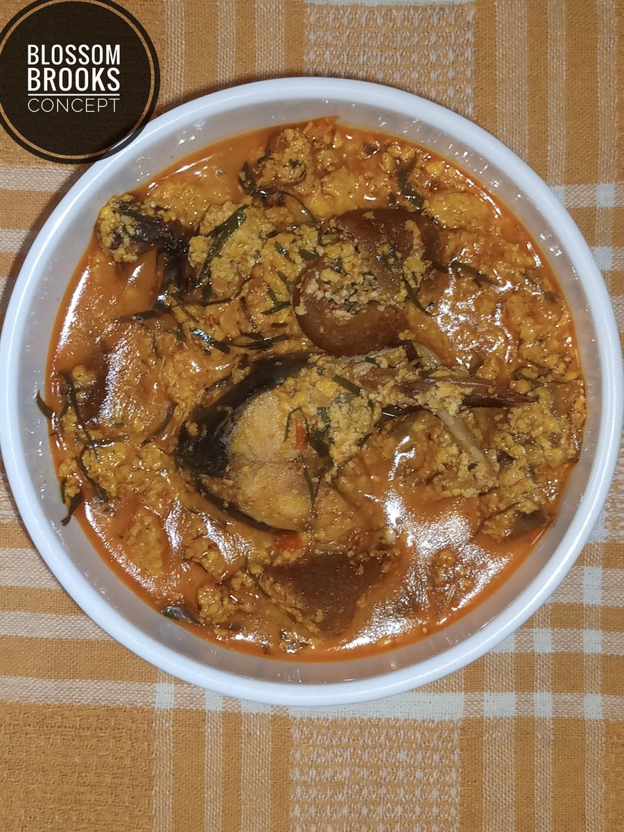 It's Monday afternoon. What swallow are you having this with? 
#lunchtime #lunch #abuja #AbujaTheCapitalCity  #AbujaTwitterCommunity #soup #Egusisoup