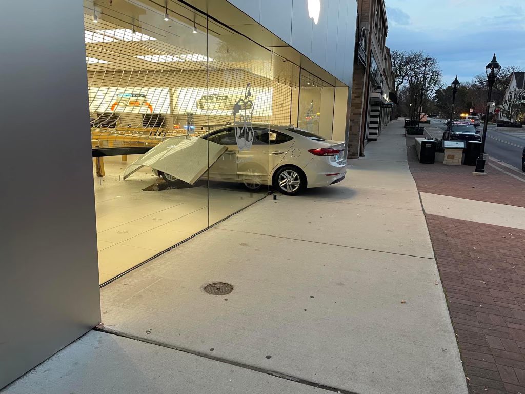A follower sent us this…apparently a smash and grab at Naperville’s Apple Store last night….