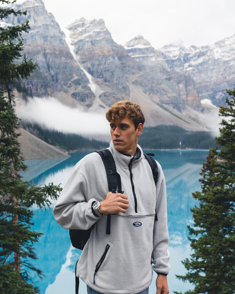 hamiltonwatch's tweet image. The New Khaki Field Expedition surrounded by the magnificent scenery of Banff.

#hamiltonwatch #stepoutside #expedition #adventureawaits 
(Ref. H70315130)