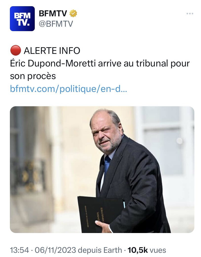 realmarcel1's tweet photo. Dans un état de droit, ça serait impossible de voir un ministre de la justice en exercice arriver à son procès.
Dans la France de Macron, c’est banal… https://t.co/co8Oesj34r