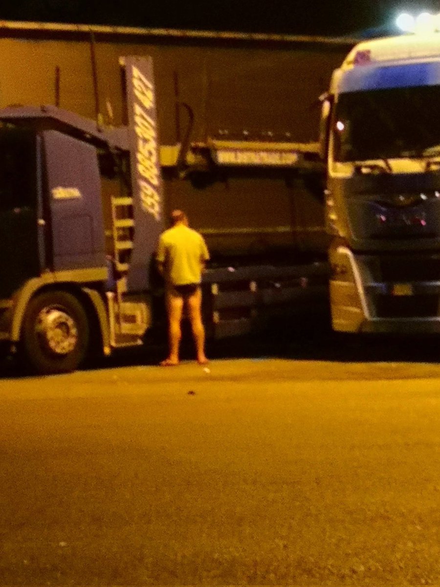 JohnBosley78's tweet photo. Who really needs a toilet when you're on the road?

#truckers #truckerlife #truckerrest #restingarea #truckerrealness #dadbod #Chubby #chubdad #pissingtrucker #sexontheroad #cruising #outdoorcruising #camionisti #camioneros #camionerosgorditos #pissing #pissingcaught #spytoilet https://t.co/r82eCvv6Q5