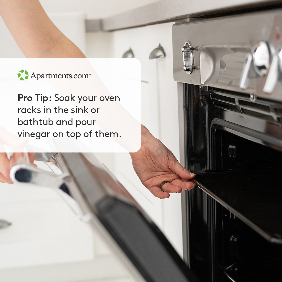 Looking for more hacks to deep clean your rental property? Don’t miss these: bit.ly/3u4z4Hf