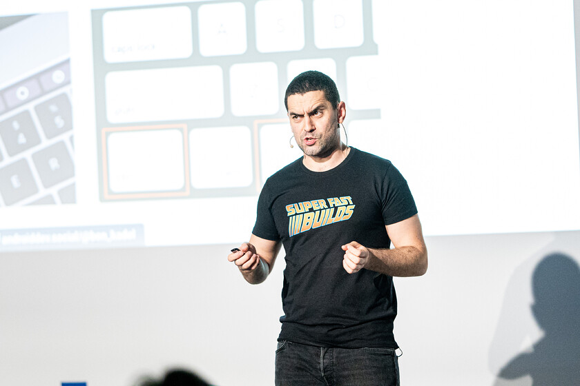 Ben Kadel (androiddev.social/@ben_kadel) tweet media