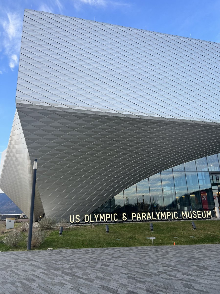 TrueSport's tweet image. Here we go! TrueSport Talks: Mental Wellness and the Modern Coach is kicking off. There’s still time to register: truesport-talks.sportngin.com/register/form/… @SportsEngineHQ @USOPMuseum @TeamUSA #CompeteWell