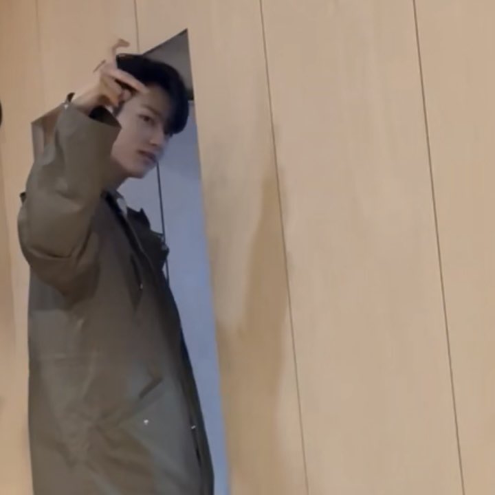 근데 이제 마지막에 찐막까지 더해서 ? 안하게 해 주는 천재남자강아지.