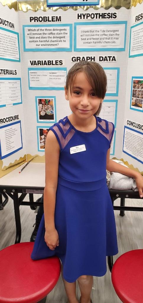 Congratulations Isabella!!! So proud of your hard work and determination. Woo hoo 2nd place science winner!! @Escontrias_ES #TeamSISD @AThomas_EES #sciencefair #sciencefun