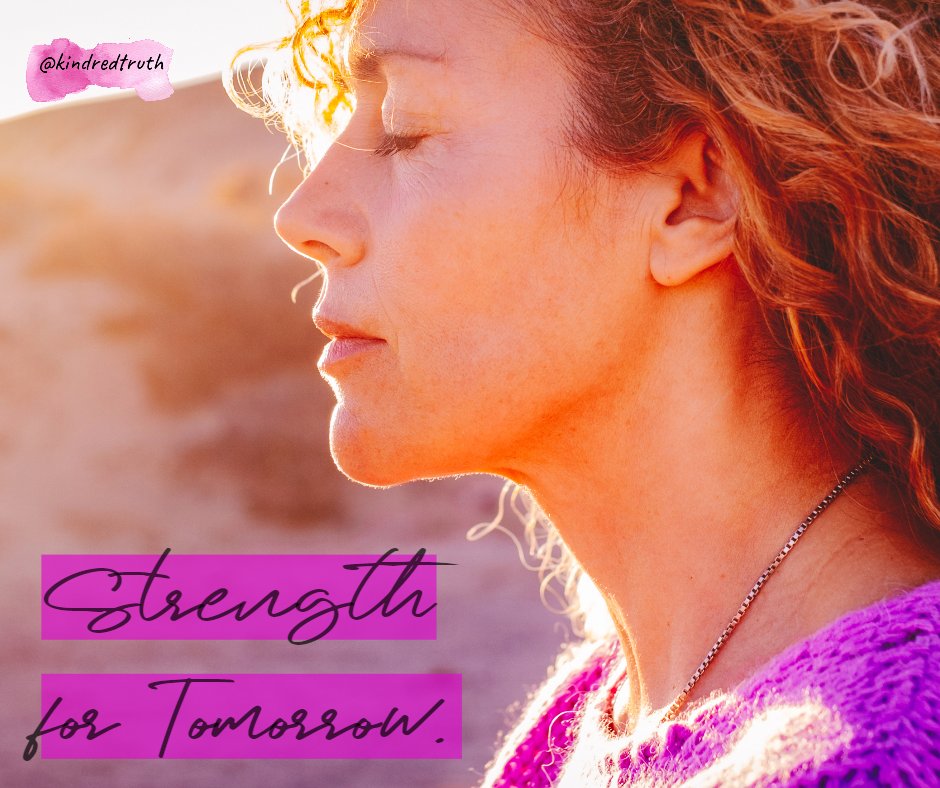📜 ' Strength and honour are her clothing; and she shall rejoice in time to come.'
- Proverbs 31:25 (KJV)

Cloak yourself in resilience as you face the week ahead. 🌟💪
#walkwithjesusdaily #WalkwithJesusChrist #lovefromjesus #WalkWithJesus #walkwithjesus #jesuslovesyou❤️