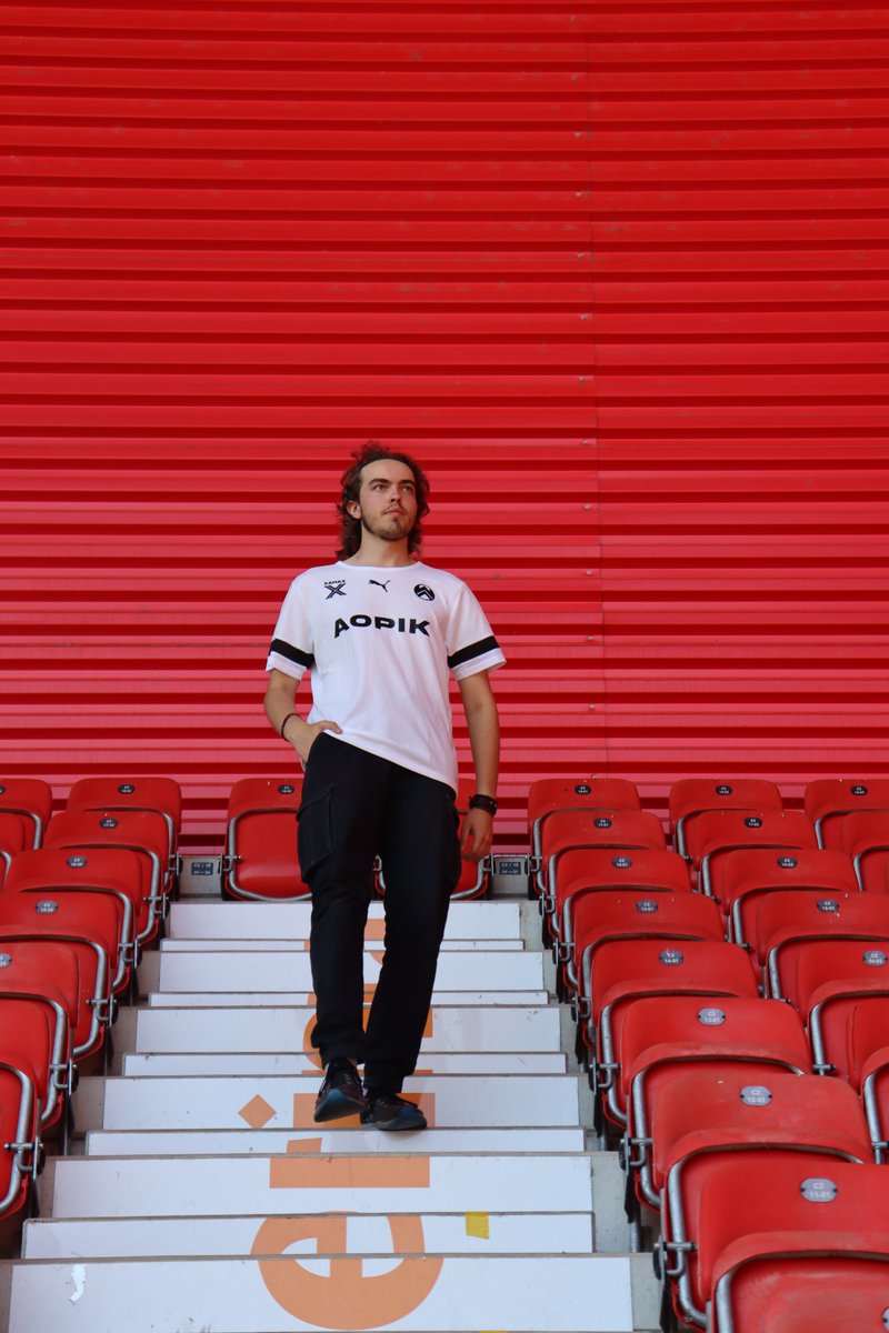 Aopik Xamax 🏔️❌ (@aopikxamax) on Twitter photo Point faible ? TROP FORT 👑
Hier, <a href="/BronLyksa/">Aska 🏳️⚧️</a> a remporté le Smile & Wave(s) mini !
#BreatheAsAopik 🏔️❌ Point faible ? TROP FORT 👑
Hier, <a href="/BronLyksa/">Aska 🏳️⚧️</a> a remporté le Smile & Wave(s) mini !
#BreatheAsAopik 🏔️❌