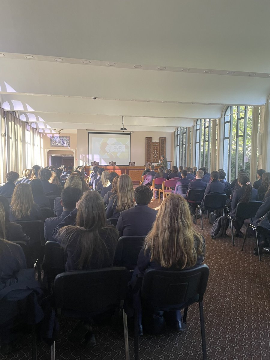 Year 10 have had an excellent day visiting the mosque, fantastic questions from students building on what they have learnt in lessons. <a href="/iccukorg/">LondonCentral Mosque</a>