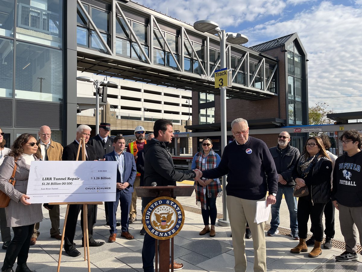 Kyle Strober tweet media