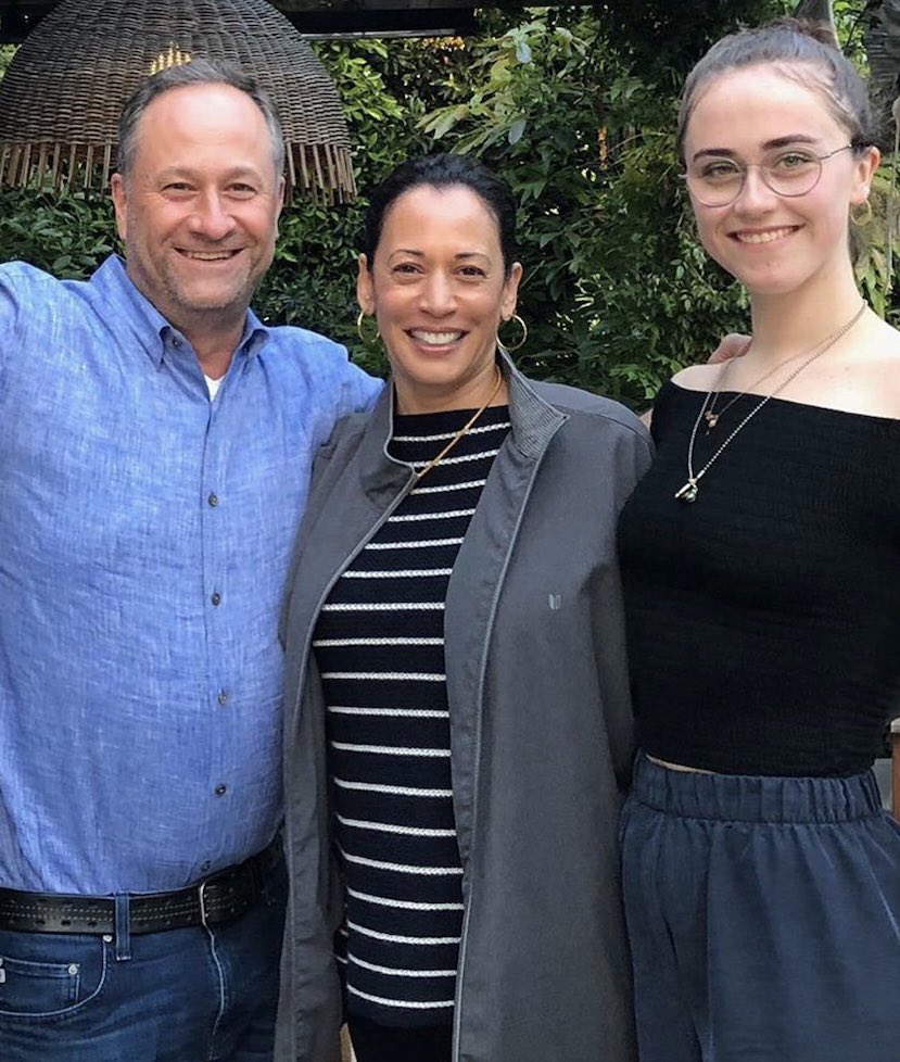 The daughter of First Gentleman and VP Harris, has been exposed for raising millions of dollars to send to the Gaza Strip, which is politically controlled by Hamas.

First Gentleman Doug Emhoff and his daughter are Jewish.

#EllaEmhoff #KamalaHarris #DougEmhoff