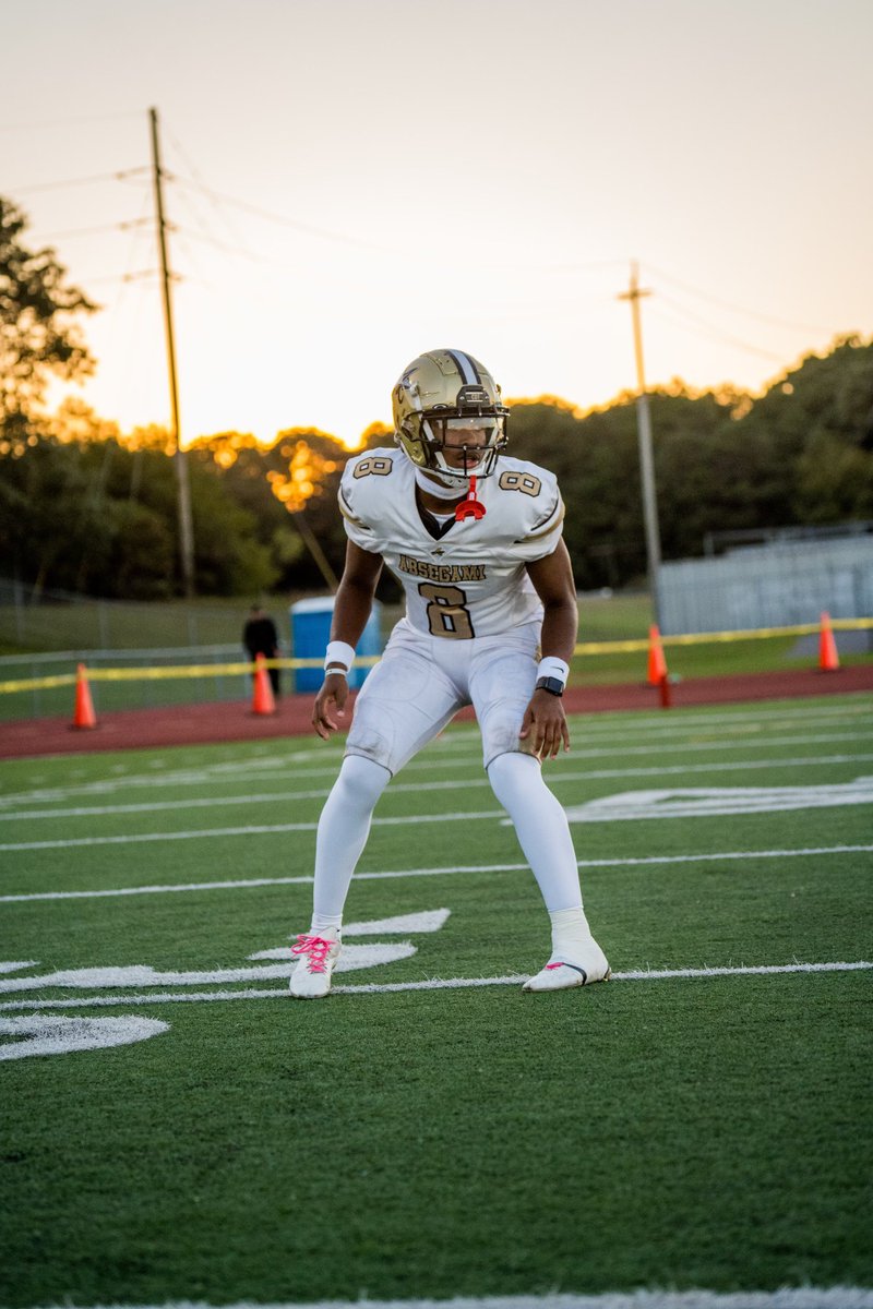 PedroReyesjr_'s tweet photo. Blessed to be named First Team All Conference Defensive Back 🛝🛝 
4 ints 1 for six, 6 pbu’s, 0 touchdowns allowed, 1 force fumble, 30 tackles!! and that’s just defense!! @AbsegamiFB @NextLevelQBs https://t.co/0DlDKC7ZOn