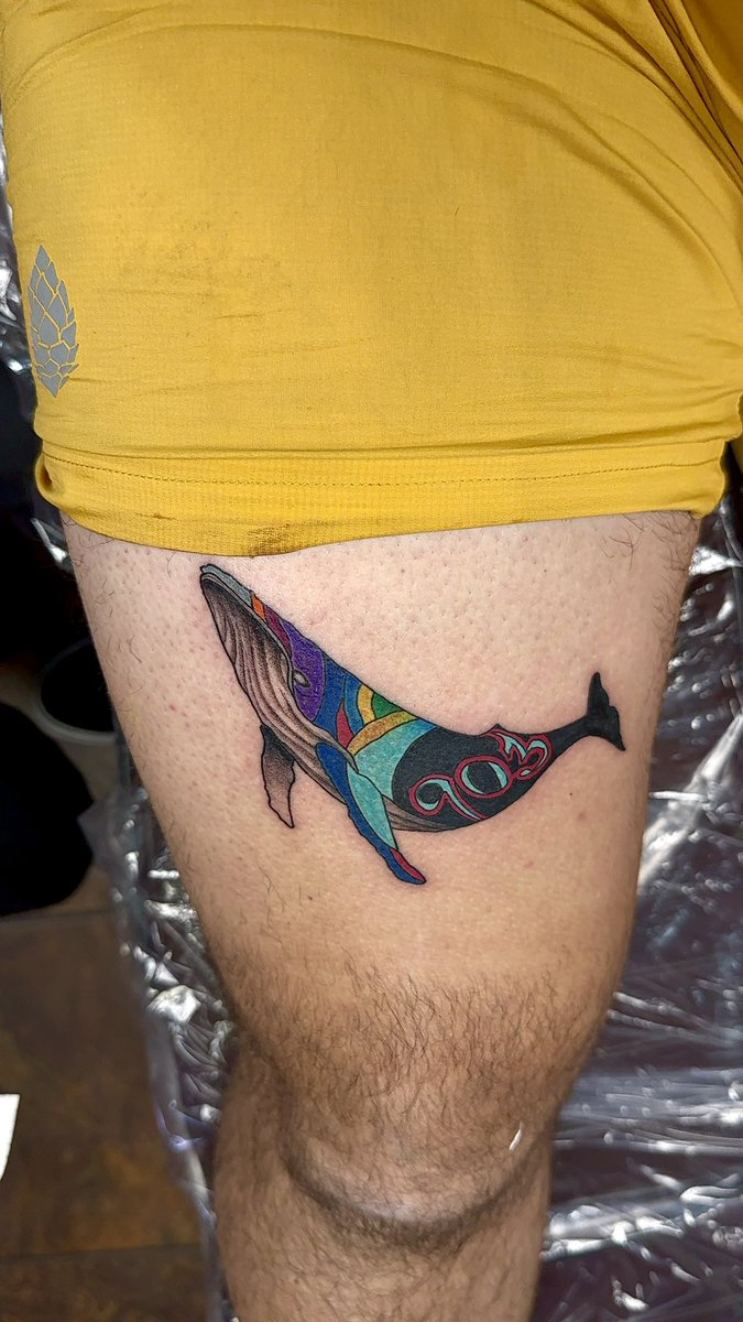 justzahm's tweet photo. 🐋❄️ @9thand9thwhale Tattoo 💉
by Dixon Lewis
903” of the “Best Snow on Earth”
Best winter season ever, all thanks to whale! 😜
#allhailthewhale #bestwinterever #greatestsnowonearth #9thand9thwhale #tattoo #bigdeluxetattoo #skiutah #prayforsnow https://t.co/G3nOvzWgL1