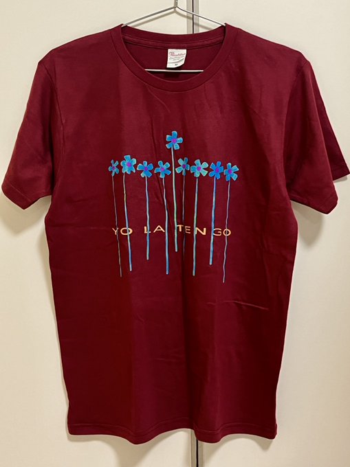 ヨ・ラ・テンゴのTシャツ。 