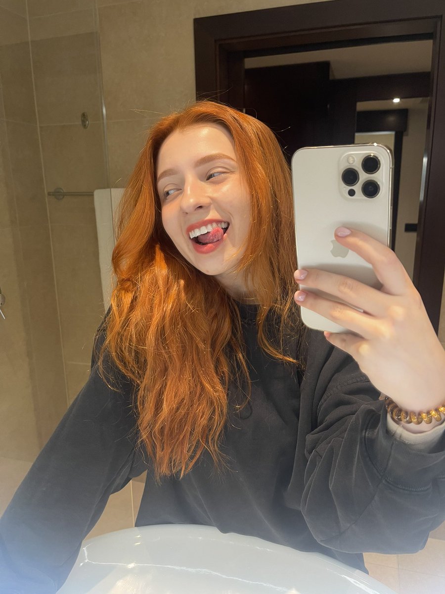 Nieuczesana 🌸 tweet media
