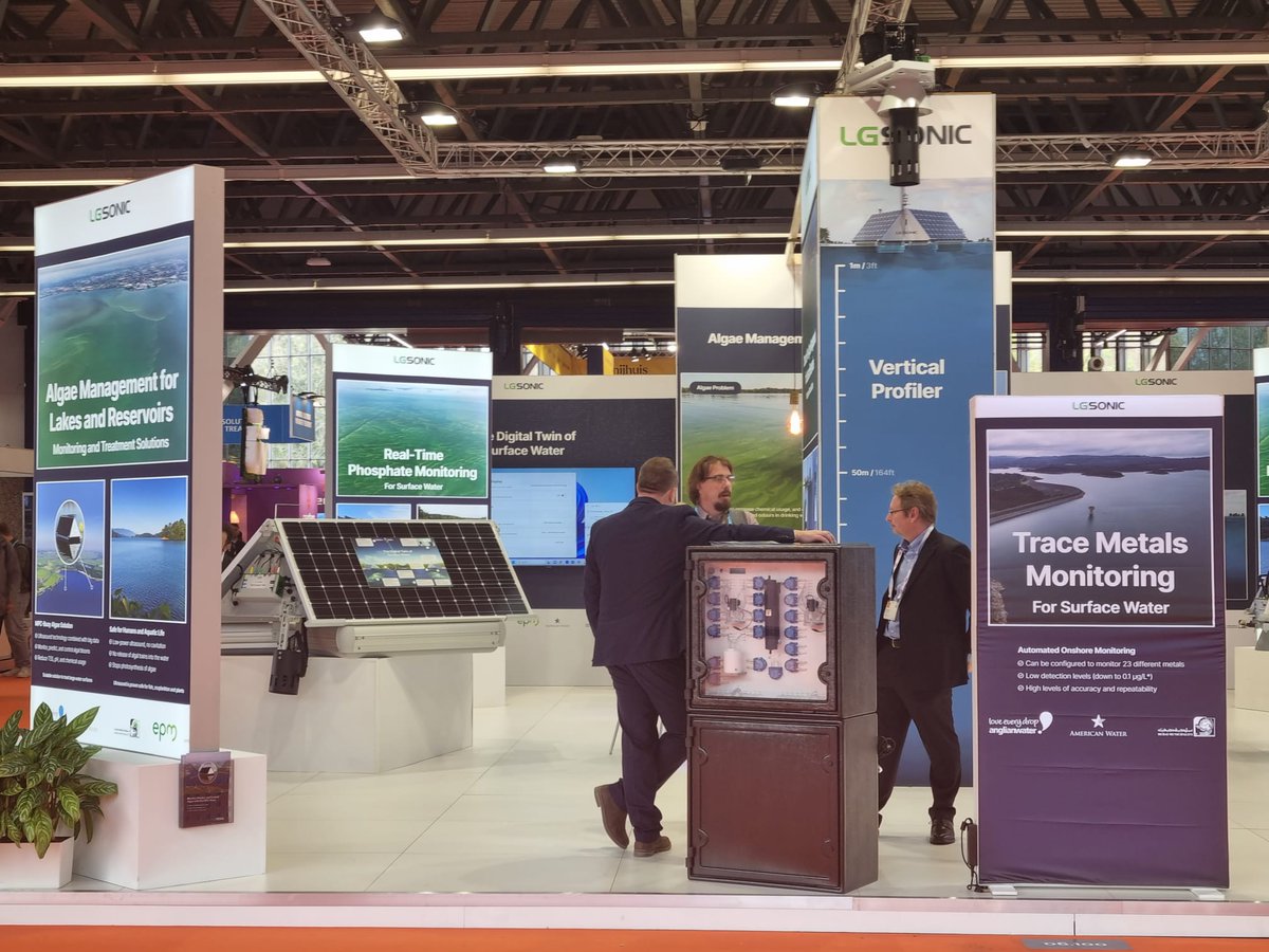lgsonic_nl's tweet image. A busy first day at #Aquatech!

LG Sonic is exhibiting at Aquatech Amsterdam 2023 till November 9th. You can visit us at booth 06.100, where we will unveil our latest advancements in ultrasonic algae control and water monitoring solutions.
#WaterTreatment #Aquatech2023