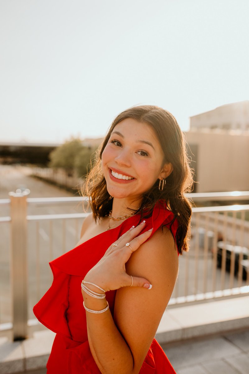EllieDane12's tweet photo. you’re  looking at the first ever all-state dancer to represent @MuskogeeHigh 
I’m so thrilled and blessed for this recognition 🫶🏼🫶🏼!!!! #allstatedance #danceteam  #CO2024 https://t.co/kKH7YHqQT2