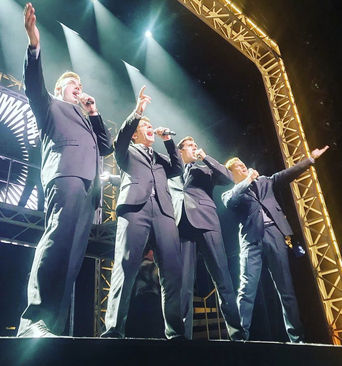 Jersey Boys officially opened on Broadway 19 years ago today. 19 years on the show continues in the West End. Thank you Jersey for Everything ❤️💙<a href="/JerseyBoysInfo/">Jersey Boys</a> <a href="/JerseyBoysUK/">Jersey Boys</a>