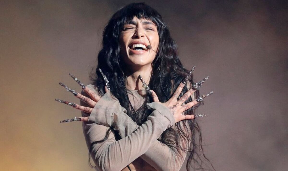 Eurovision Queen @LOREEN_TALHAOUI is in Dublin to kick off her European tour, and will be popping into us just after 3pm today... join us! rte.ie/radio/radio1/