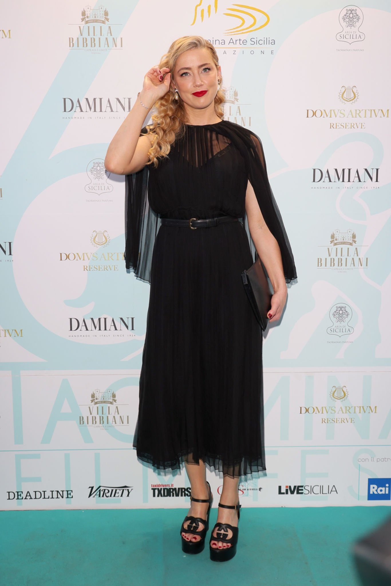 Image Amber Heard, iiQ8 info