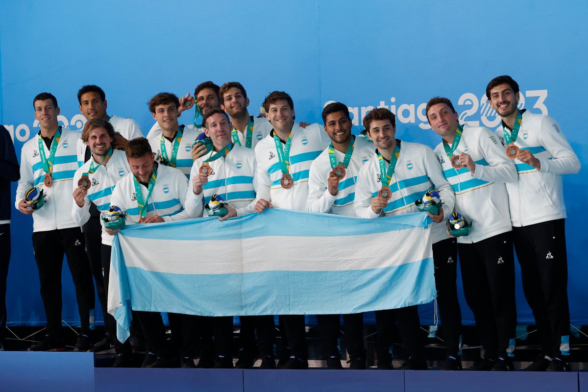 Argentina se despidió de Santiago 2023 con 75 medallas🥇🇦🇷🥈🥉

La delegación nacional consiguió 17 doradas, 25 plateadas y 33 de bronce en los XIX Juegos Panamericanos para quedar en el séptimo puesto de la clasificación general.

Todas las medallas: shorturl.at/jsUYZ