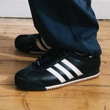 Upcoming #adidaskick finally something decent.
.
.
#adidasoriginals 
#adidasshoes #trefoil #adidasoriginals #cityseries #3stripes4life  #adidas #casualshoes #casualstyle #teamtrefoil #casualclobber