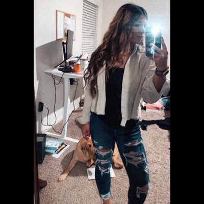 destinyarod_'s tweet photo. #NewProfilePic https://t.co/5vL5mIOpdc