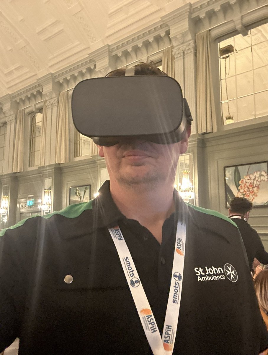 AlPurvisSJA's tweet photo. Great 1st Cpd session this afternoon is VR amazing kit around both VR and AR @ASPiHUK @SJASimbulance @SJAIntTraining @ASPiHConf https://t.co/oMMGj7L3AE
