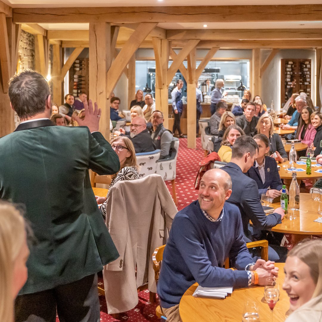 LA23NET's tweet image. People + pizza + pints = LA23NET
You can see why it&apos;s looking like another sell-out @LA23NET on Wednesday 🎉
If you haven’t booked your speed networking ticket yet, now would be a good time to do it 👉 bit.ly/LA23_SpeedNetw… #LA23NET #Cumbria #Kendal