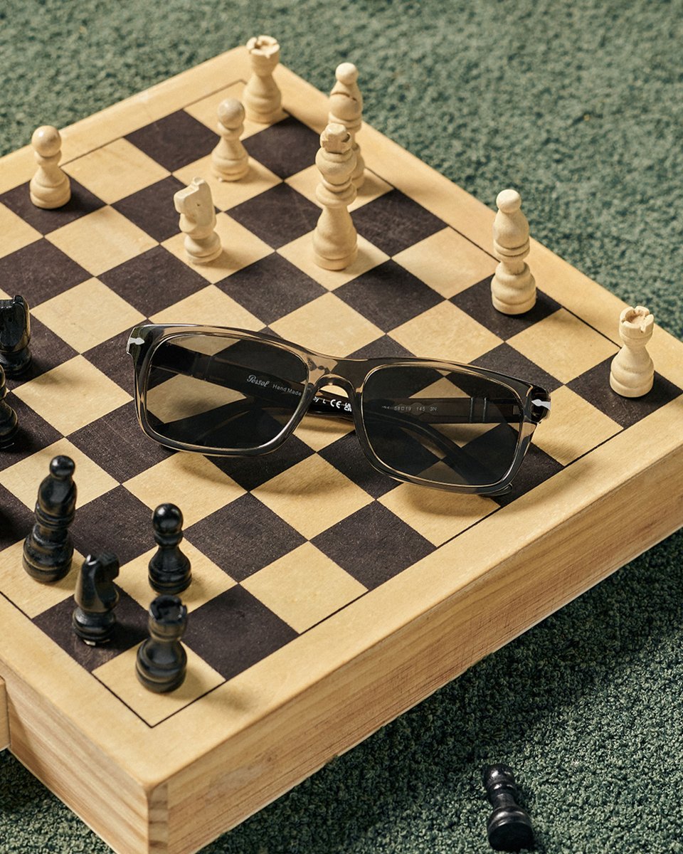 Persol's tweet photo. The gift game is underway. Make your next move wisely with the Persol Gift Guide, now live on our online boutique. https://t.co/s3PkPYo4jE https://t.co/mcAYiZxqUU