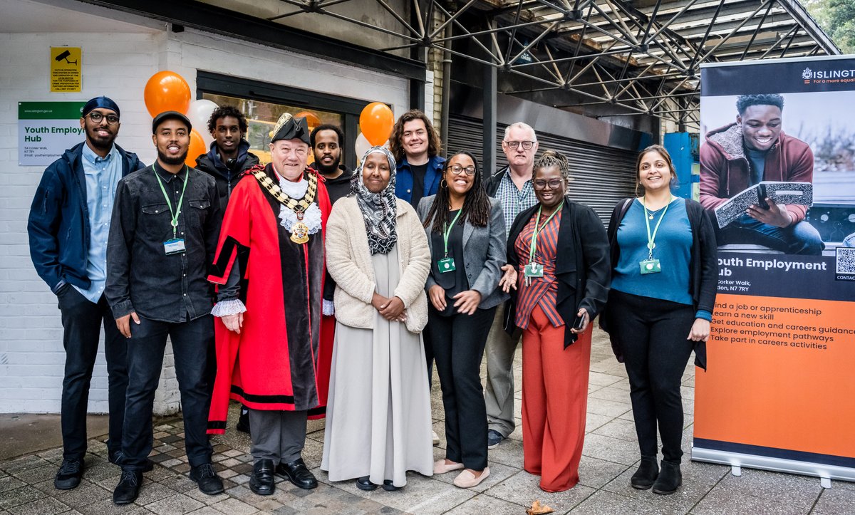 IslingtonBC's tweet photo. We have transformed two formerly unused spaces into Youth Employment Hubs at West Library and on the Andover Estate to support local young people into employment, training and education.  

Find out more: https://t.co/W6KpNTxCUx https://t.co/dKJnV28RNj