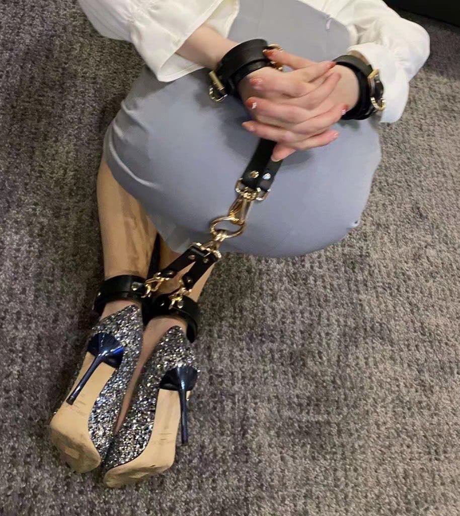 MM52051's tweet photo. 要么成为你的奴隶，要么成为你的女王🫅
#天津线下
#天津 https://t.co/woP6bS2mkQ