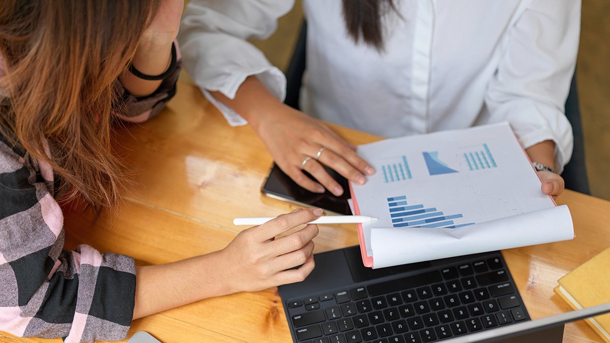 Check out 8 steps to help your school run more effective staff meetings: ow.ly/ZX8o50L6khT