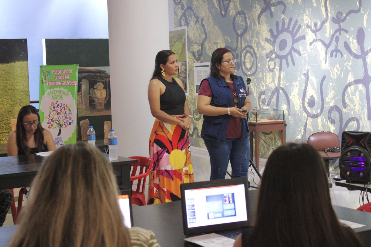filvoragine's tweet photo. #filvorágine | En el marco de nuestra feria de desarrolló el conversatorio ‘Experiencias Significativas Producción Intelectual, libros, revistas,docentes del Dpto del Huila 
ADIH’ https://t.co/AmX2pOLIxu