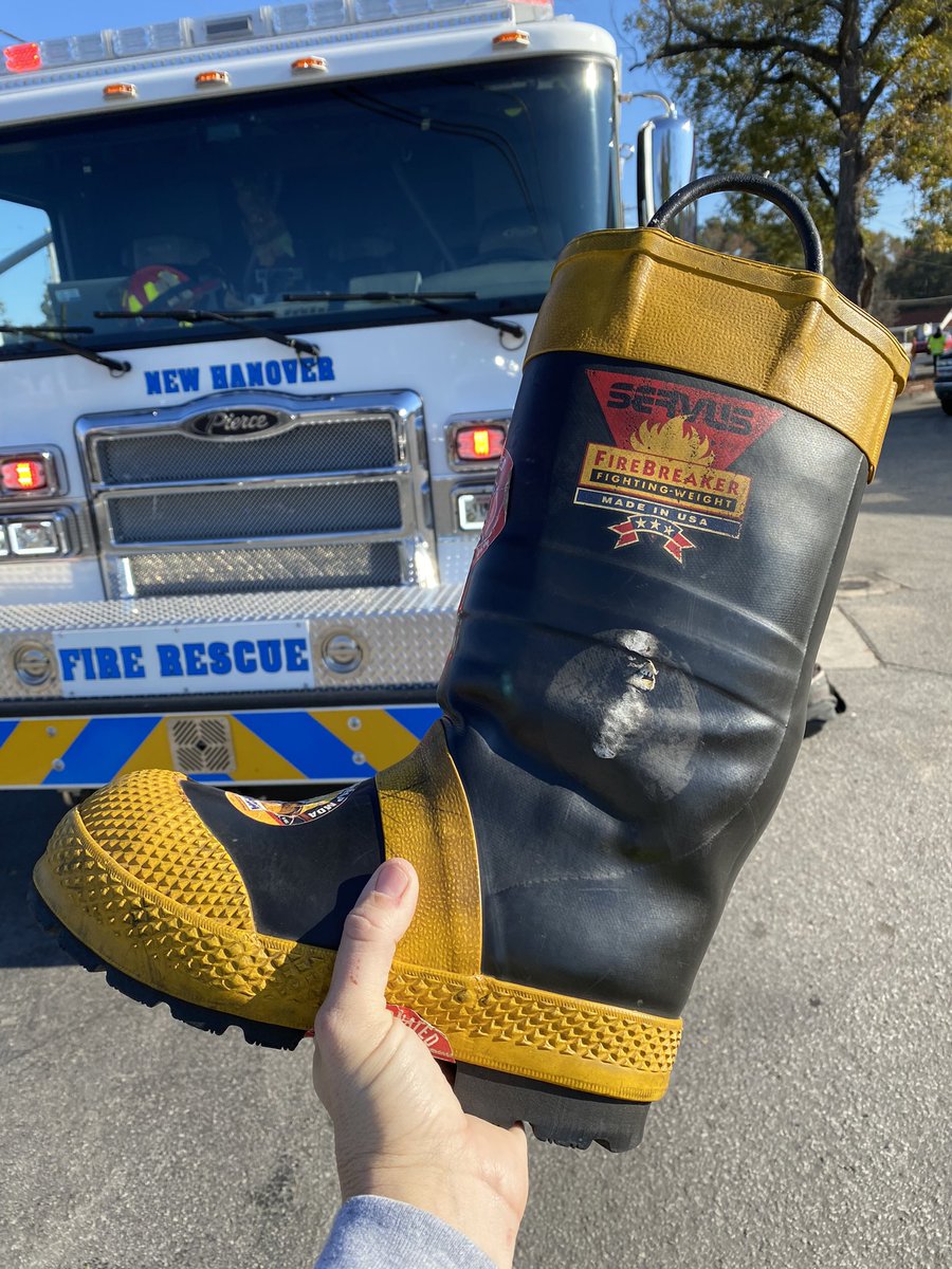 nhcpffa's tweet image. #filltheboot #mda #iaff @IAFFofficial @PFFPNC @pffpnc4th @WalterIAFF @NHCFR @DavisMD @NewHanoverCo @IAFFPresident
