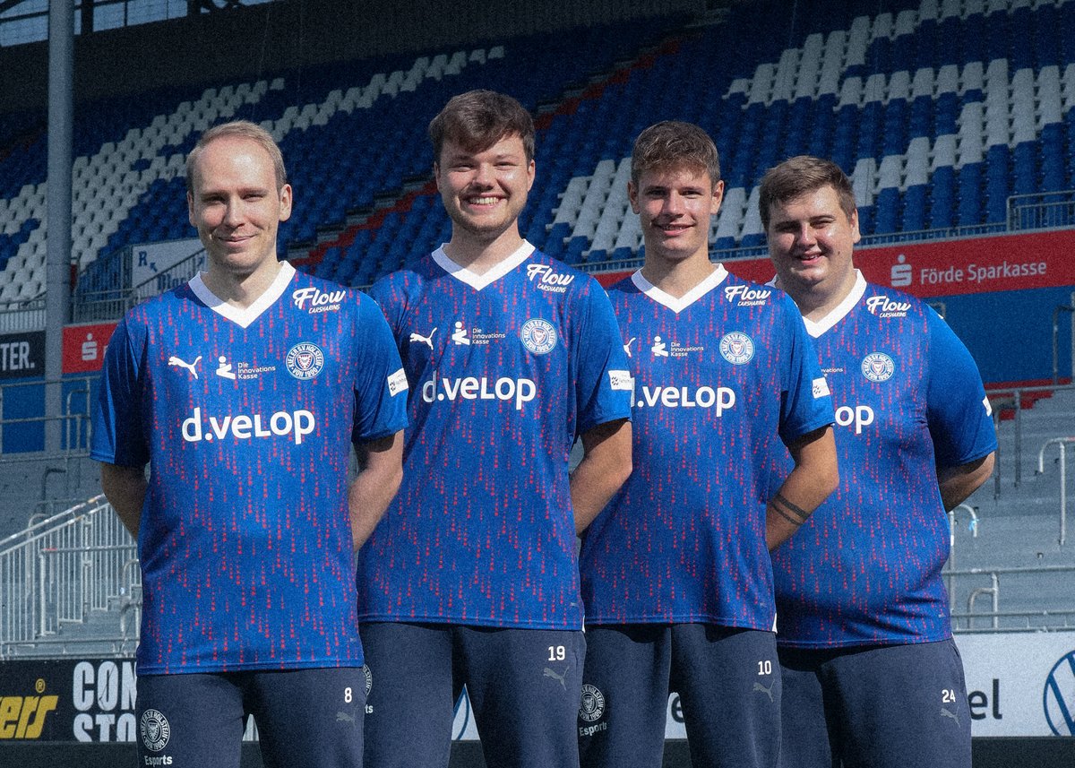 Wir stellen zur neuen Saison erstmal unsere Kommunikation auf x.com/Twitter ein.
Alle Inhalte um das Team bekommt ihr weiterhin auf Instagram und ab sofort auch auf TikTok.
instagram.com/holsteinesport…
tiktok.com/@holsteinespor…