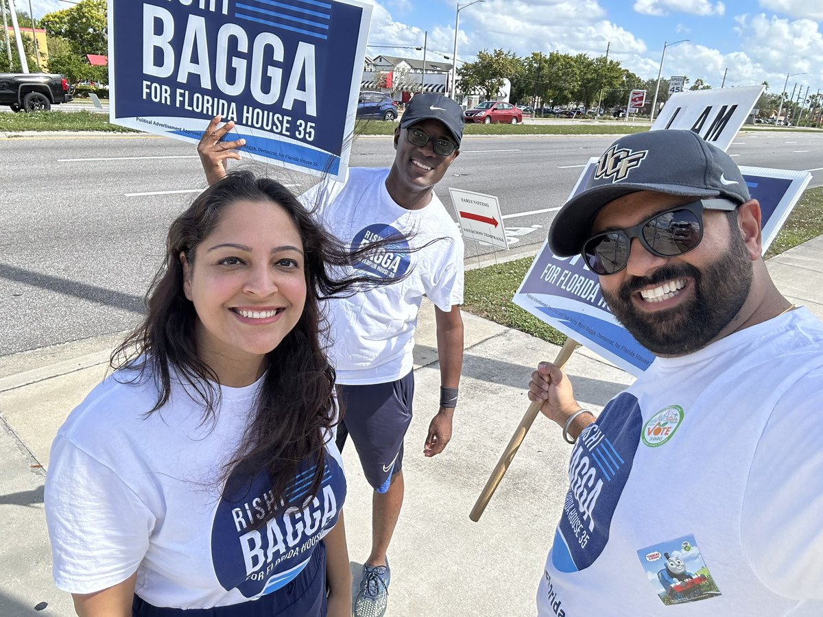 A huge thank you to all of our volunteers who waved signs every moment they could during the early voting period!  Remember, tomorrow is Election Day - please get out and vote at your assigned voting location.
