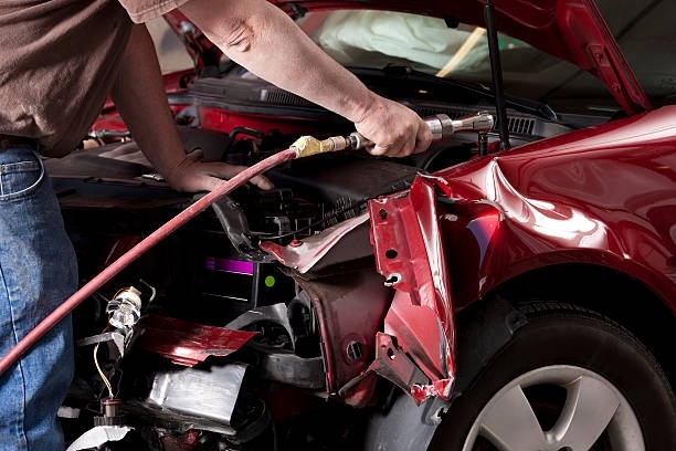 _MiracleWorkers's tweet image. If you're in a collision, it's important to take pictures of any damage to your car and the other car involved. These pictures can be helpful when dealing with insurance companies. #takepictures #insuranceclaims