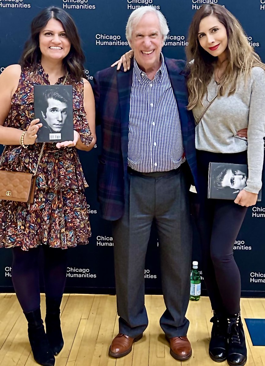 artichawla's tweet photo. @hwinkler4real Wonderful to meet you in Chicago!! https://t.co/zWmG5nKWOv