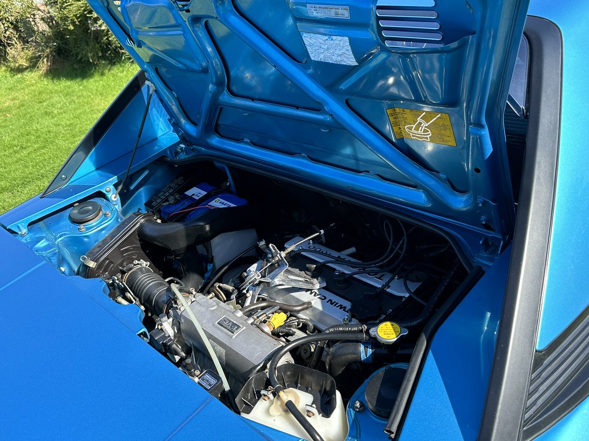 Flash Tribute tweet media