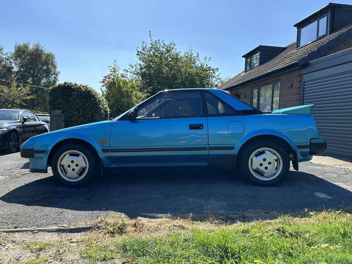 Flash Tribute tweet media