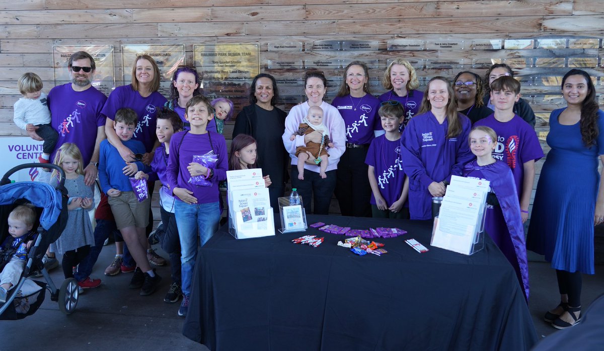 UABEpilepsy's tweet photo. We had a great turnout this weekend for #WalkToEndEpilepsy Consider our team here: https://t.co/IigID4xcrW 
@epilepsyfdnal @EpilepsyFdn @UABEpilepsy @uab_neurology https://t.co/HqbHloCwXP