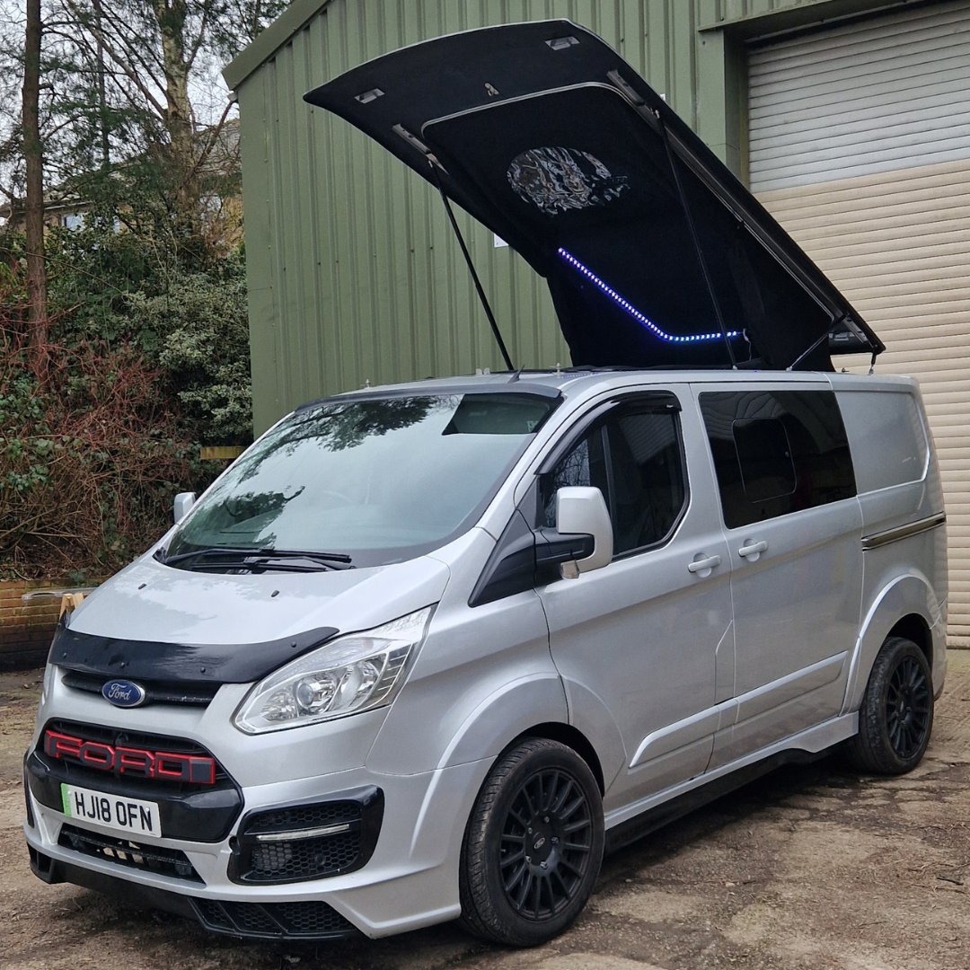 StealthByVanBus's tweet photo. Designed &amp; manufactured in #macclesfield #Cheshire 
read about our ultra low profile stealth pop top roof here: https://t.co/zlE05R9ZpZ

#ford #transit #custom #ftc #vw #vwcamper #vwt5 #vwt6 #vwt61 #vanlife #buybritishbrands #ukmanufacturing #buybritish #RT https://t.co/pZ8i2sXlVj