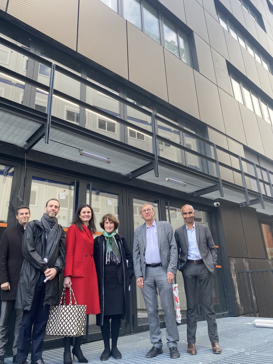 ESPCI Paris - PSL (@espci_paris) on Twitter photo Aujourd’hui, visite en avant-première du tout nouveau bâtiment #recherche <a href="/ESPCI_Paris/">ESPCI Paris - PSL</a> par <a href="/ASBarthez/">Anne-Sophie Barthez</a> DG de l’#enseignementsupérieur et de l’#insertionprofessionnelle - Ministère <a href="/sup_recherche/">Ministère Enseignement supérieur et Recherche</a> avec <a href="/MCLemardeley/">MC Lemardeley</a>, @AlainFuchsParis, Vincent Croquette et @RegisRosmade Aujourd’hui, visite en avant-première du tout nouveau bâtiment #recherche <a href="/ESPCI_Paris/">ESPCI Paris - PSL</a> par <a href="/ASBarthez/">Anne-Sophie Barthez</a> DG de l’#enseignementsupérieur et de l’#insertionprofessionnelle - Ministère <a href="/sup_recherche/">Ministère Enseignement supérieur et Recherche</a> avec <a href="/MCLemardeley/">MC Lemardeley</a>, @AlainFuchsParis, Vincent Croquette et @RegisRosmade