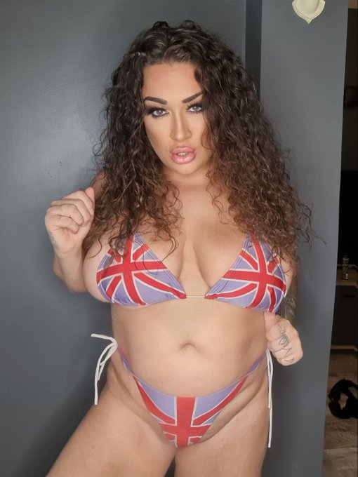 Have you seen I have  VIP page??? Link in my bio xxxx https://t.co/JEbTsRxtGm<a href="/tag/onlyfans"class="tags"><span>#onlyfans</span></a>