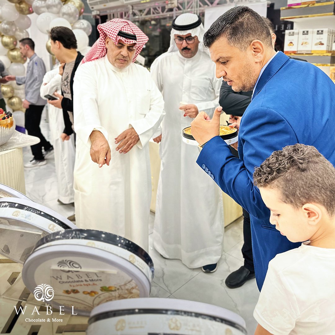wabelsweets's tweet photo. نشكركم لثقتكم الغالية ونتطلع إلى رؤيتكم مجددًا لنشارككم أجمل الأوقات وأحلى اللحظات. لا تنسوا أن كل يوم جديد معنا هو فرصة لاكتشاف مذاقات جديدة وتجارب فريدة. 🍭🍰 https://t.co/PVUSZ4S9n5