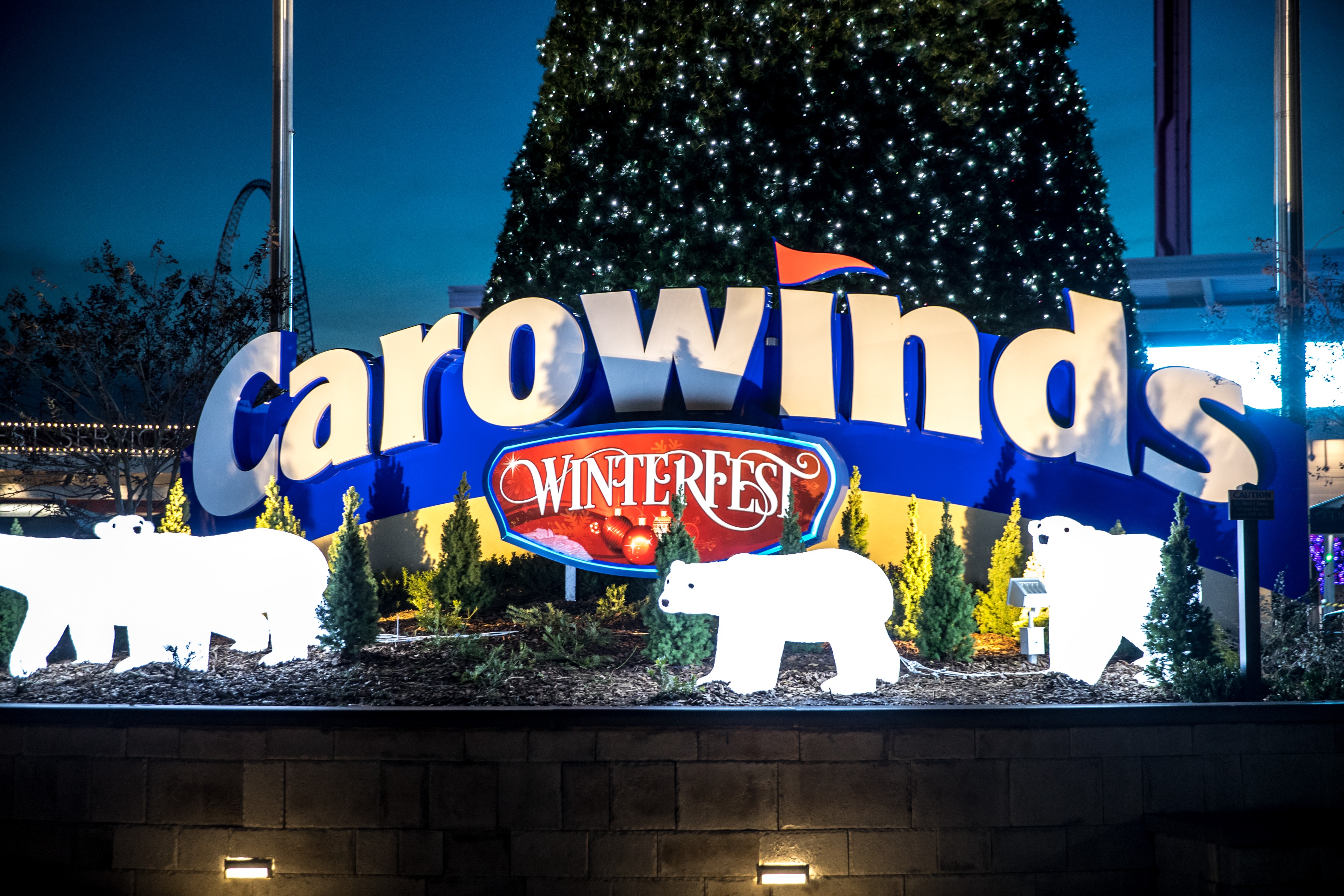 Carowinds winterfest 2024