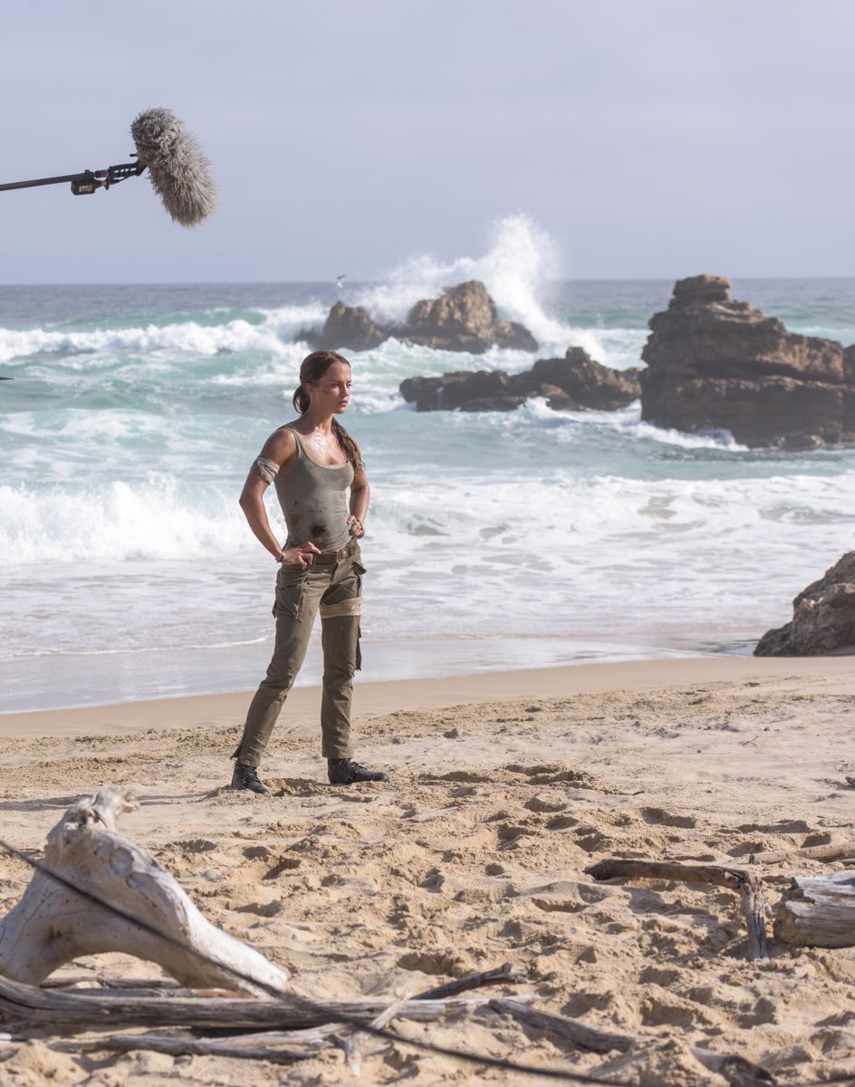 tenderwlw's tweet photo. alicia vikander as lara croft 🔥 https://t.co/lhVp0Q6XaX